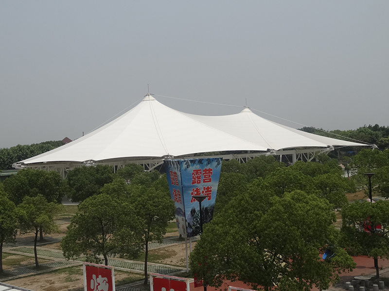 公交站臺(tái)膜結(jié)構(gòu)